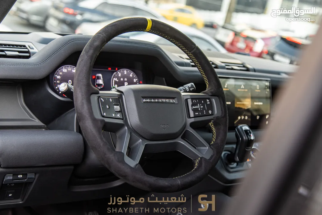 Land Rover Defender 2023 X-dynamic plug in hybrid  Urban package