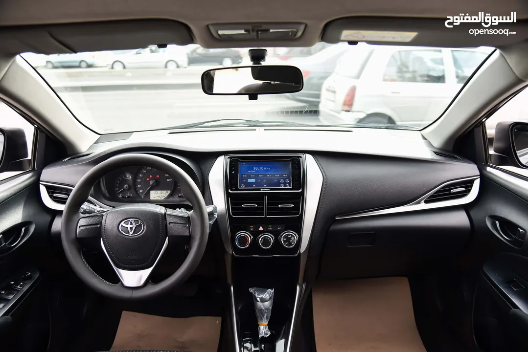 تويوتا يارس سيدان بحالة الوكالة Toyota Yaris 2018