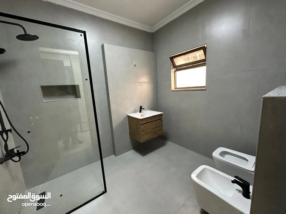 شقة شبه مفروشة دوبلكس للايجار في عبدون ( Property 42148 )-175046520