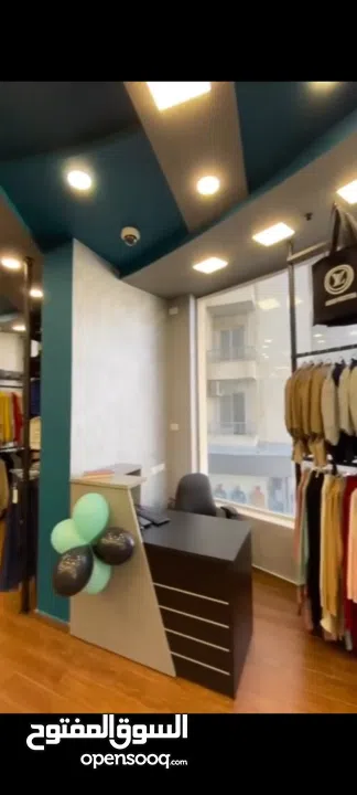 ابو طلال عماره قنازع وزريق الطابق الاول الرجاء المراجعه فقط للجاد والمعني