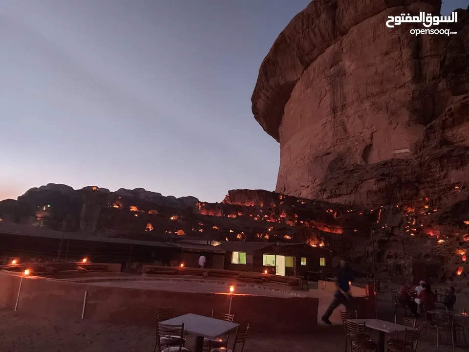 فرصة استثمارية منتجع وادي القمر السياحي الفاخر (Investment opportunity: Moon Valley Luxury Resort)