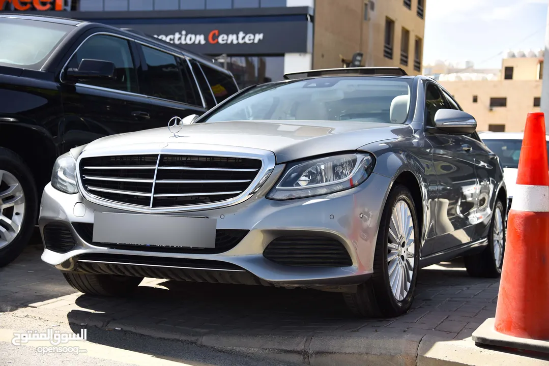 مرسيدس سي كلاس 180 بحالة الوكالة Mercedes C180 2015