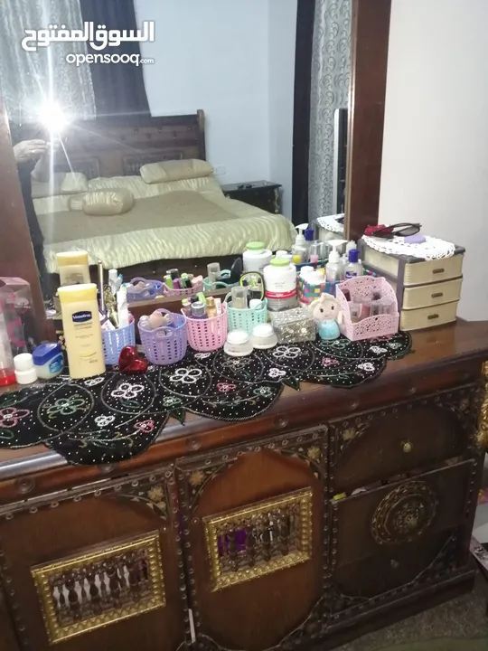 اثاث للبيع بسعر مميز
