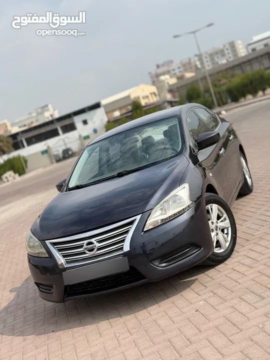 Nissan sentra 2014 mid option in excellent condition