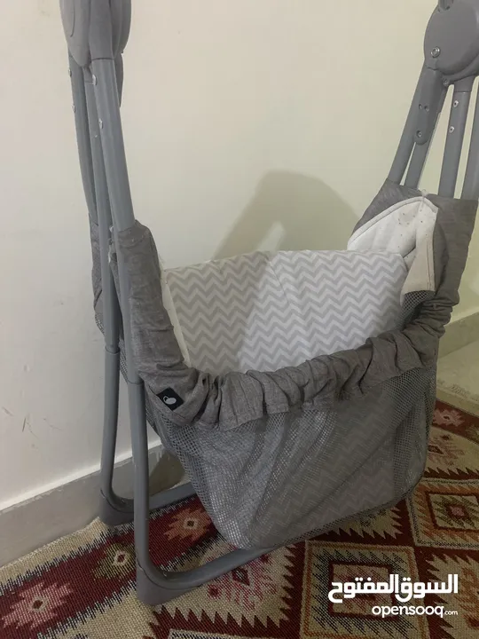 سرير اطفال