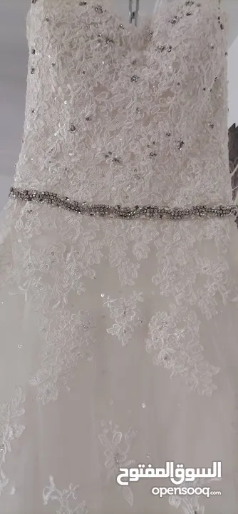 بدلة عرس فخمة من the wedding shop