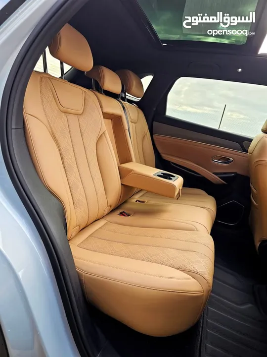 BYD سونغ L...أعلى فئة فل كامل جميع  الاضافات محرك1500 يقطع 1200كيلو وبطارية تقطع 150 كيلو بالشحنة