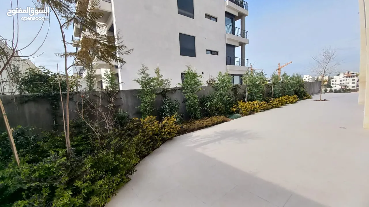 Luxury  Semi furnished apartment for rent in abdoun  ( Property 41374 )-174804782