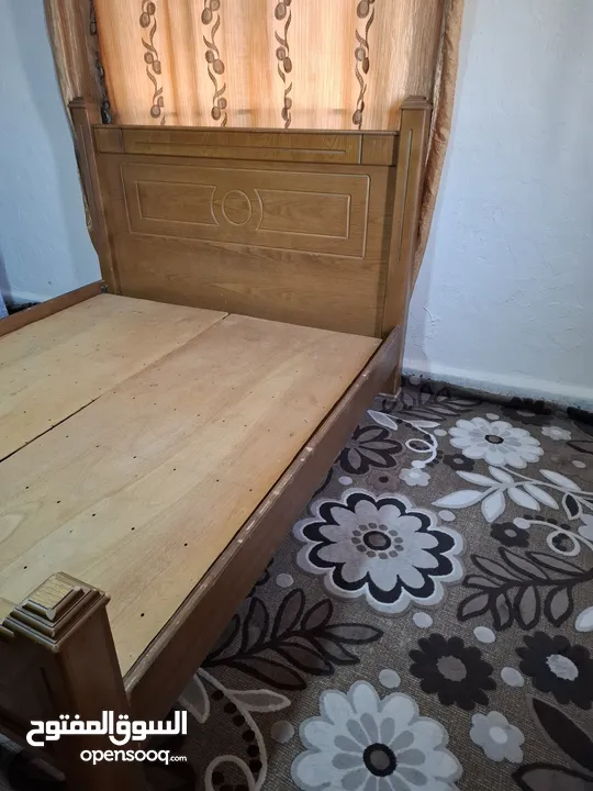 غرفه نوم مستعمله بحاله جيده  خزانه طابقين