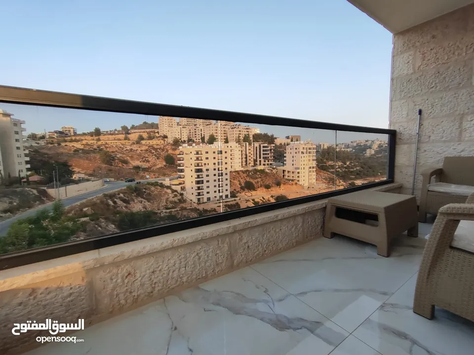 فرصة سكن راقية – شقة مفروشة جديدة كلياً "سوبر ديلوكس" لم تسكن بعد