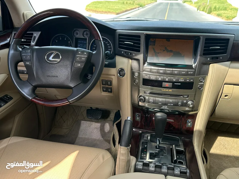 Lexus LX 570 S