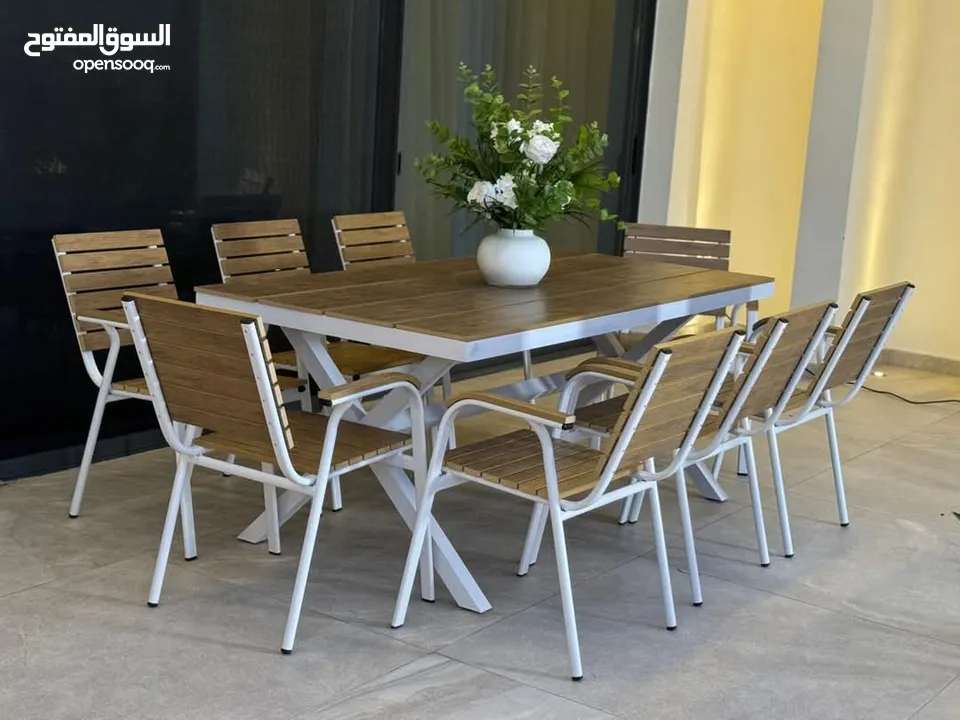 اثاث خارجي لتجهيز المزارع والمسابح