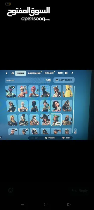 حساب فورتنايت في اسكنات نادرة من ضمنهم اسكن جلكسي