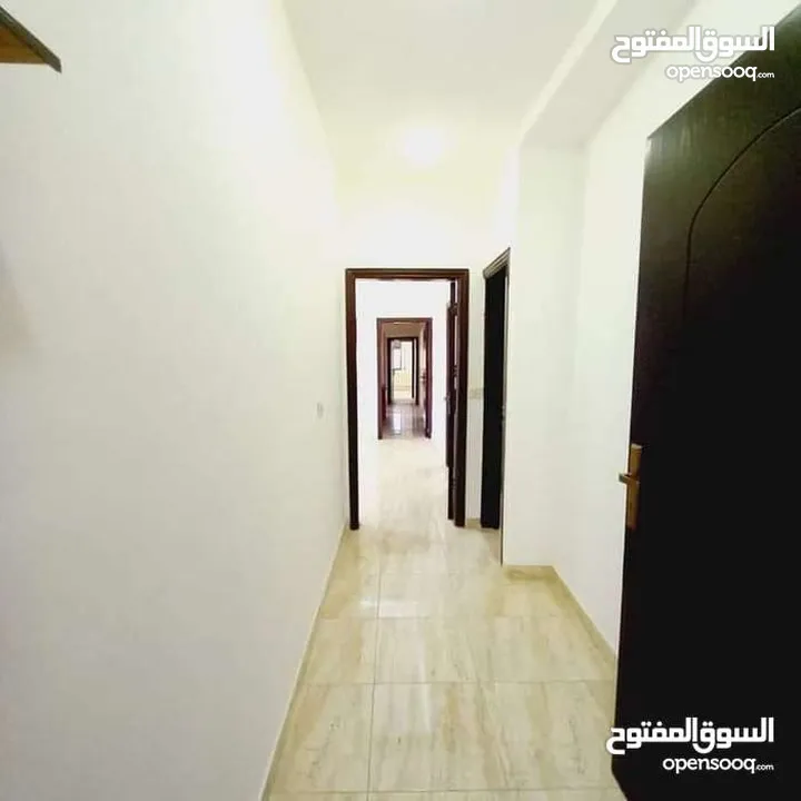 شقة سوبر ديلوكس - الكرسي - 3نوم 1ماستر - 170م - قرب الخدمات العامة - موقع هادئ ومميز