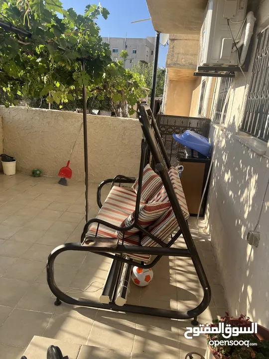 طقم راتان ومظلة ومرجيحة