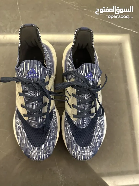 Addids ultraboost running crew men