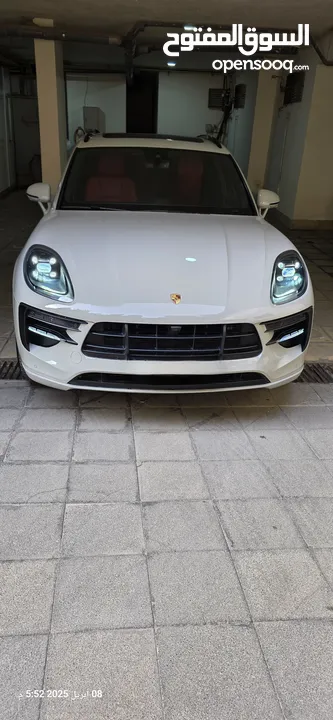 Porsche macan 2019  رمادي فاتح  وارد الوكاله مالك واحد   مواصفات خاصه ...مالك واحد  بسعر مميز
