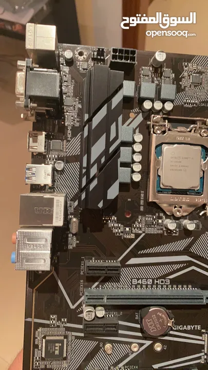 Motherboard - Gigabyte B460 HD3  مع معالج Intel i5 10400  بسعر ممتاز