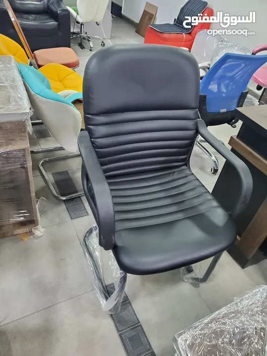 كراسي انتظار/كراسي محاضرات /كراسي ضيف كراسي عيادات جلد شبك مريحة وبمواصفات طبية wanting chair ergono