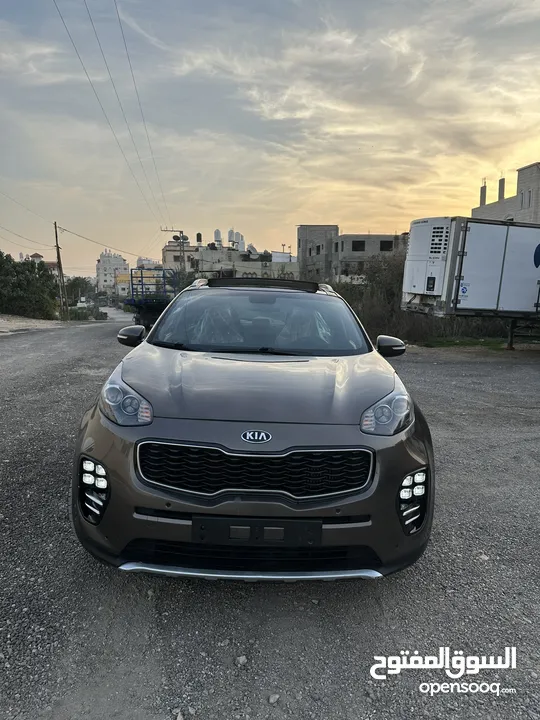 كيا سبورتاج 2018 فل مع بنوراما ديزل 2000 ماتور 4x4 لون مميز سعرر طحنن