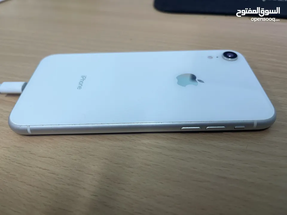 iPhone XR , 64 GB , White for 1200SAR