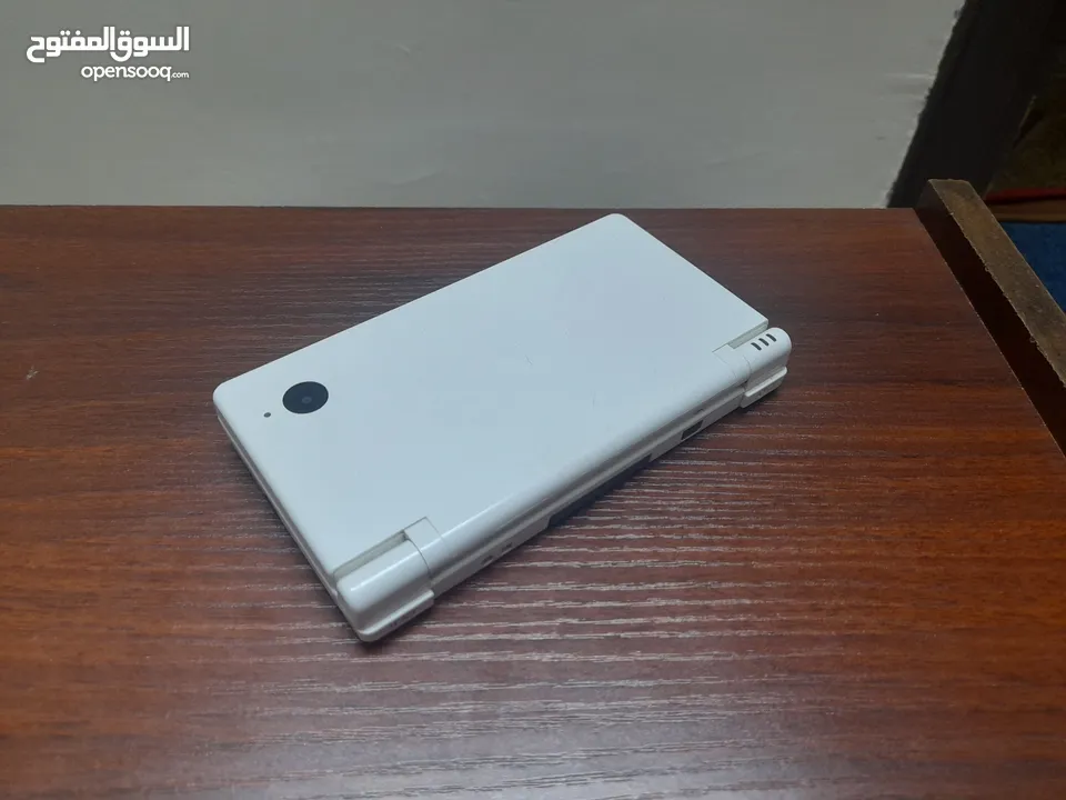 جهاز العاب nintendo dsi