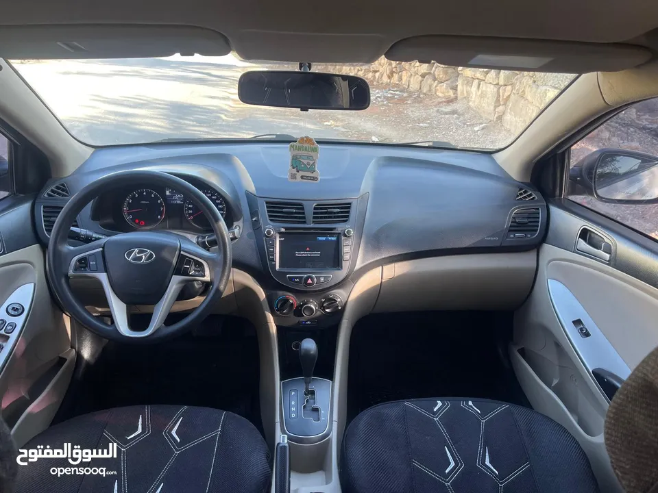 متوفر للبيع هونداي اكسنت 2017 . هوندا سيفيك 2009. كيا بيكانتو 2021