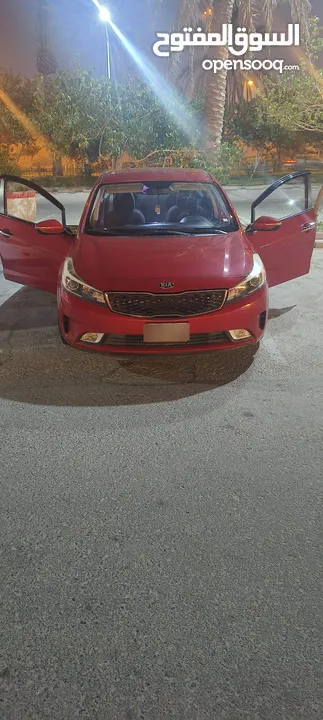 Kia Cerato 2018 - MINT CONDITION كيا سيراتو 2018 - بحالة ممتازة