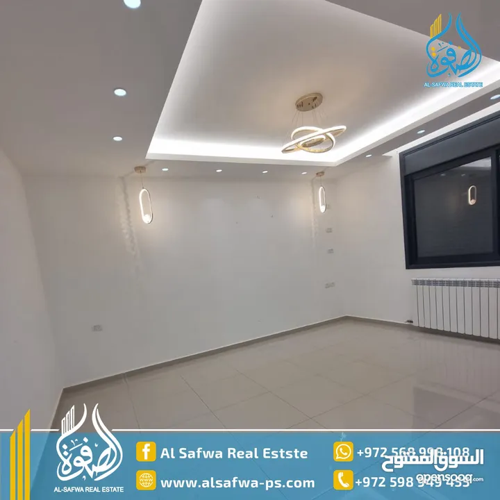 شقه سوبر ديلوكس مميزه جدا' غير مفروشه للايجار يفضل عرسان