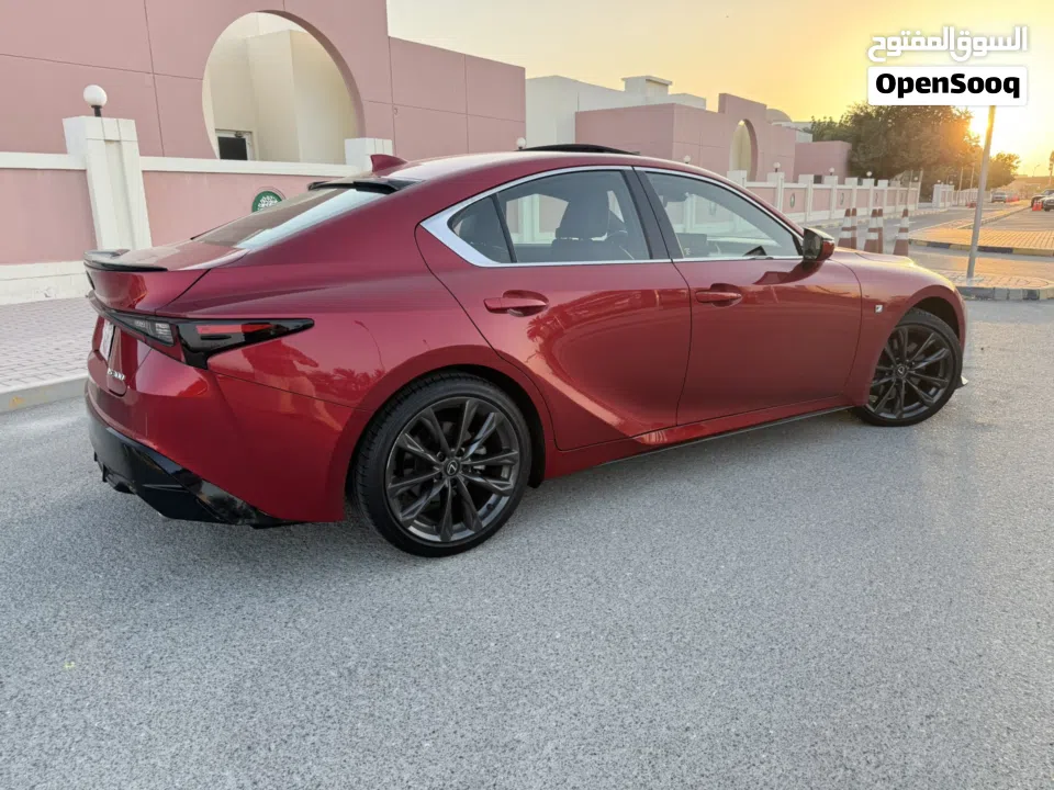 فل اوبشن  IS 300 F Sport 2023 لكزس   Lexus IS 300 F Sport 2023 – Full Option