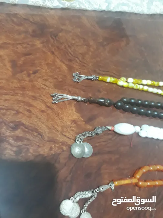 مجموعة نوادر مسابح راسيه شرابات فضه 925المهتم اترك رقم هاتفك ونتصل معك الاسعار داخل الاعلان
