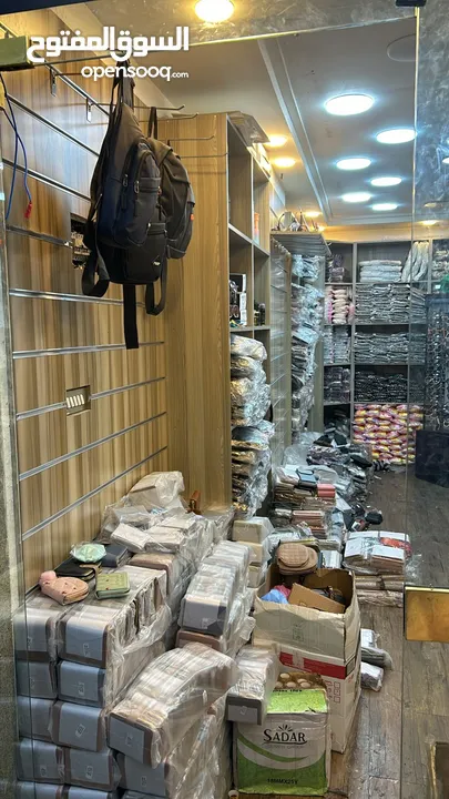 محل تجاري في جبل الحسين جاليريا مول طابق الأول مساحة 18 متر مؤجر سبب البيع الورثة