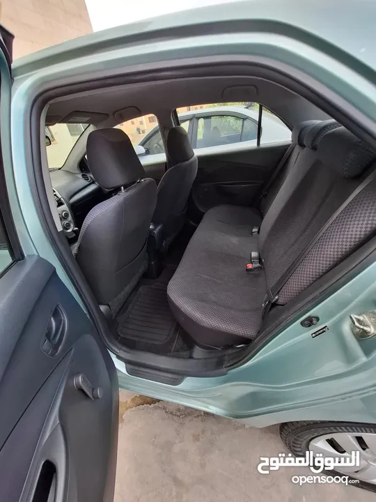 للبيع تويوتا يارس 2009 قابل **للبدل على سكوتر***  Toyota yaris 2009 بحالة جيدة اتوماتيك و بسعر ممتاز