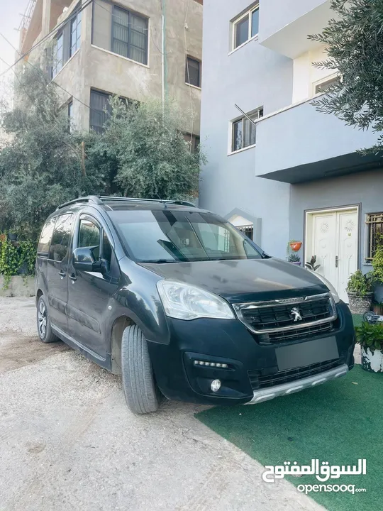 بيجو بارتمان موديل فرنسي 2017 4+1