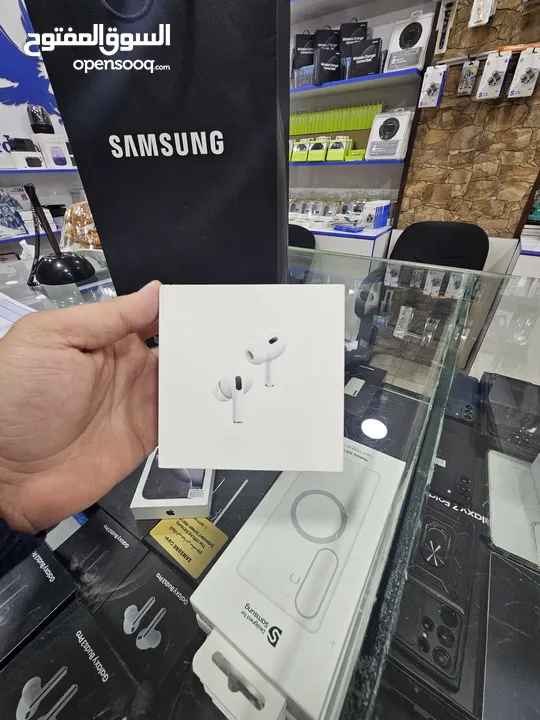 Air pods 2 pro جديد بسعر مميز جدا C مش العادي