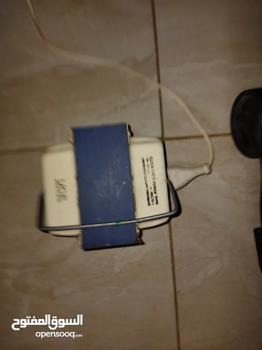 مكنسة سجاد كهرائية