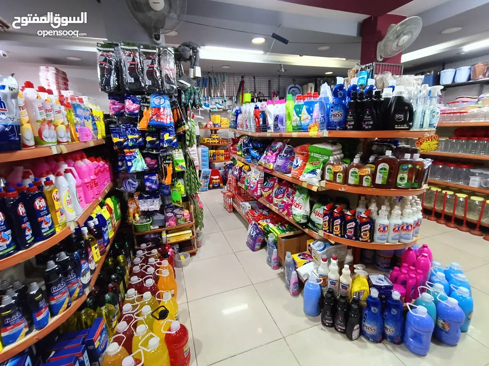 محل تجاري للبيع لعدم التفرغ،،