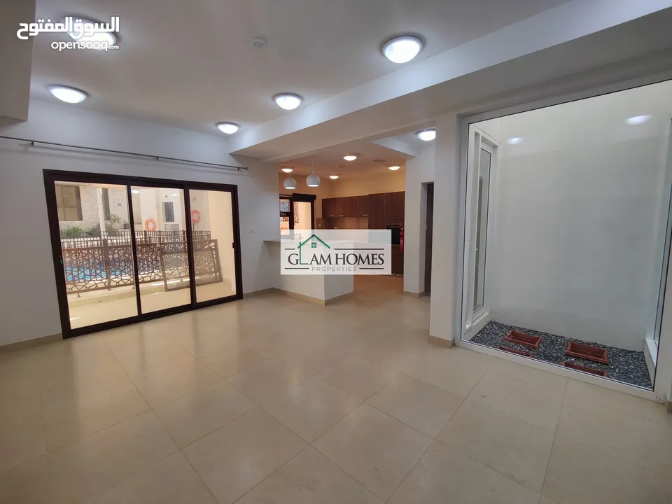 Beautiful modern 4 BR villa for rent in Madinat Al Ilam Ref: 609J
