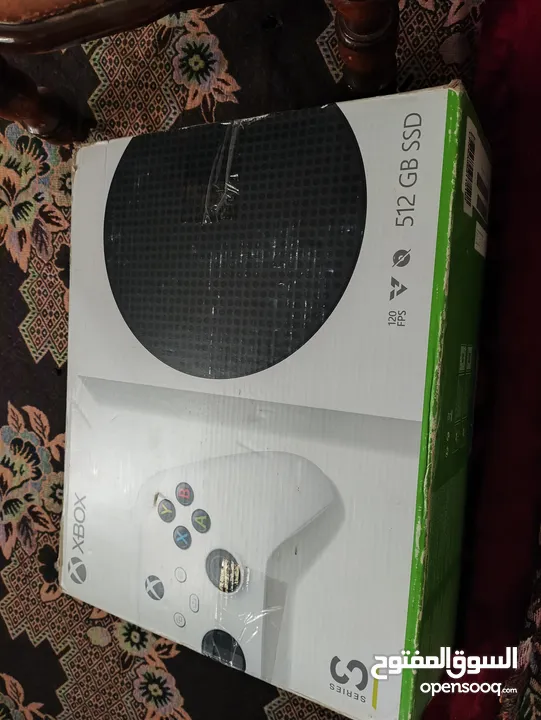 للبيع Xbox series s