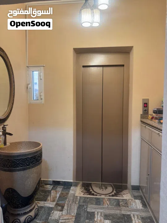 منزل كبير في البسيتين