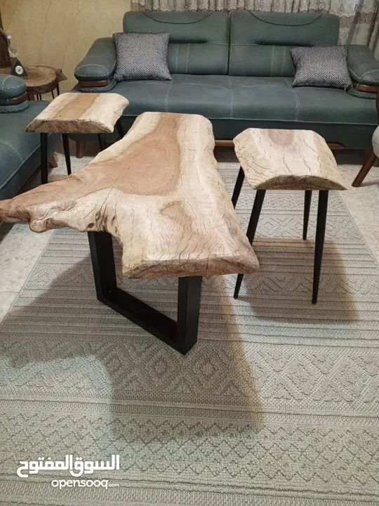 مشغولات خشبية يدوية (ترابيزات..تيبل لامب).... hand made