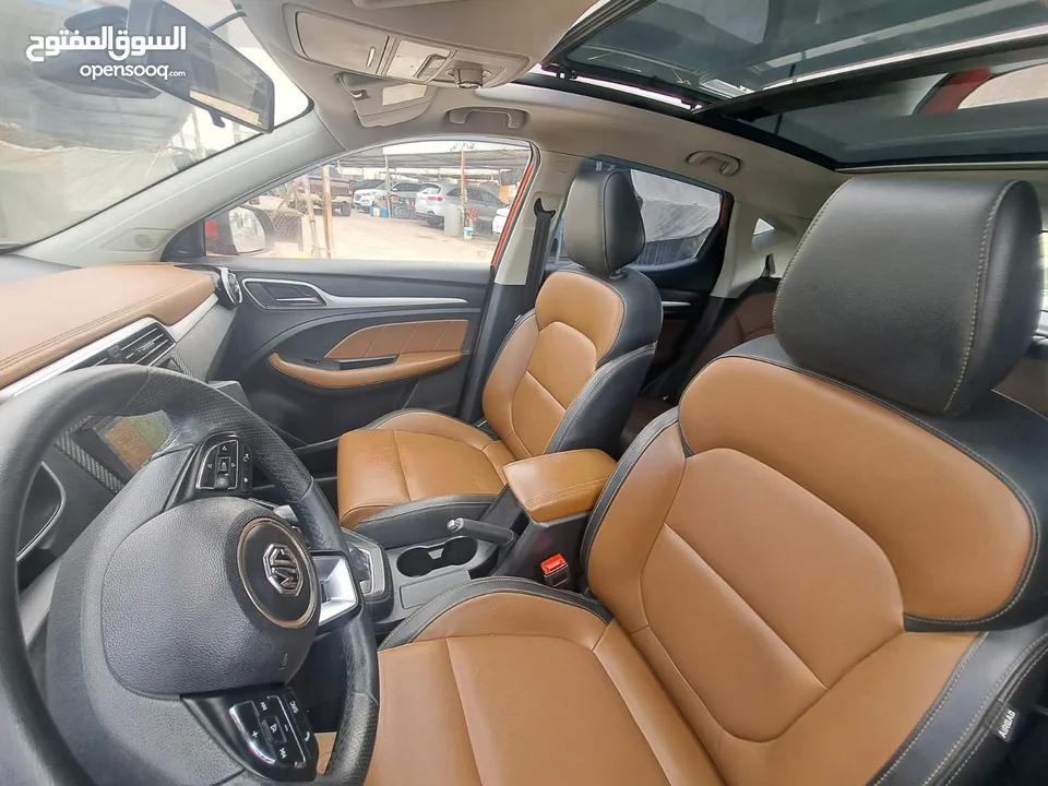2020 MG ZS ممشى قليل فل مع بانوراما يصلح لسوق الاعفاءات
