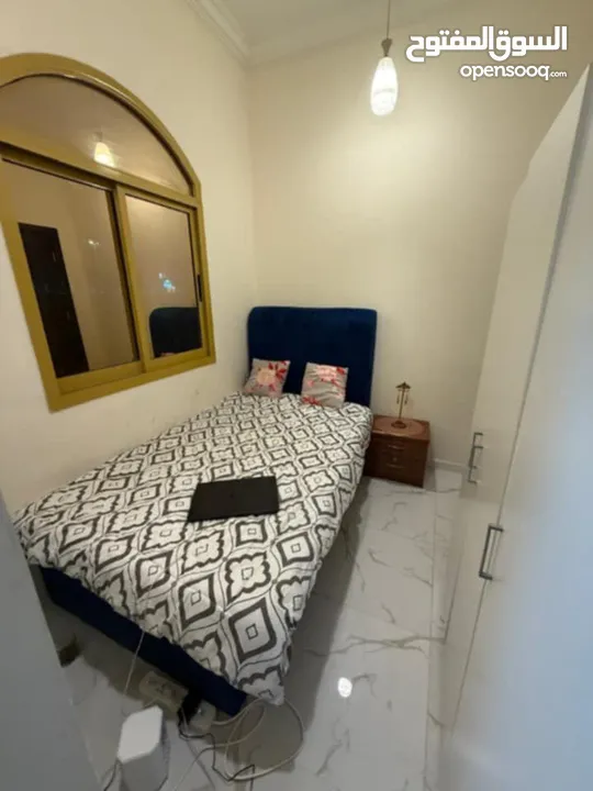 بدون عموله افخم سكن مشترك بنات وشباب في عجمان المويهات و الروضة شامل جميع الخدمات فرش جديد اول ساكن