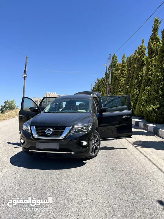 Nissan Pathfinder SV Hybrid  2020