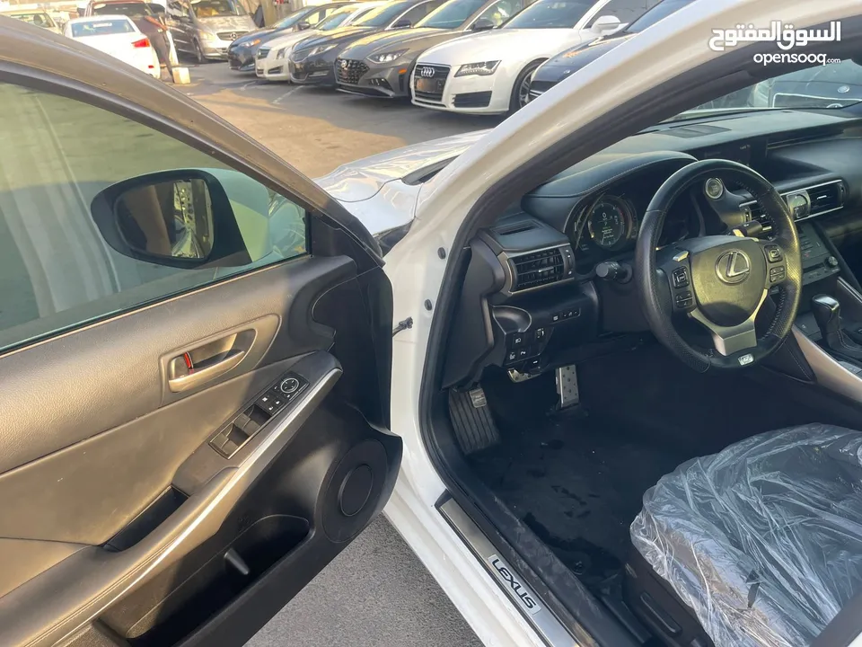 Lexus IS 300 6V American 2019