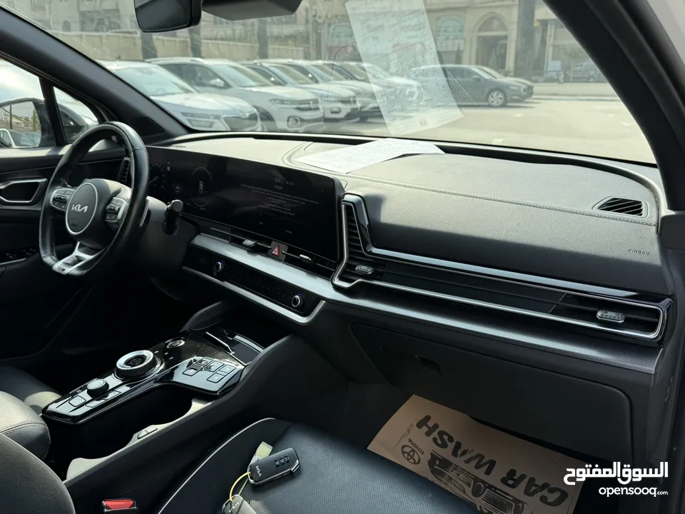 كيا سبورتاج GT Line ترخيص 2022 محرك 1600 هايبرد  جير أوتوماتيك 240 حصان