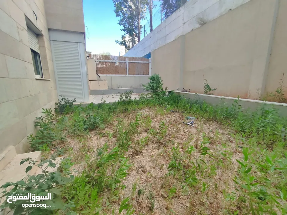 شقة قيد الفرش للإيجار – عين منجد  إسكان المهندسين