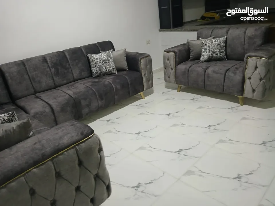 طقم كورنر تفصيل خشب لاتيه وقراط اسفنج ضغط عالي اسفنج تركي  قماش مخمل ووتر بروف