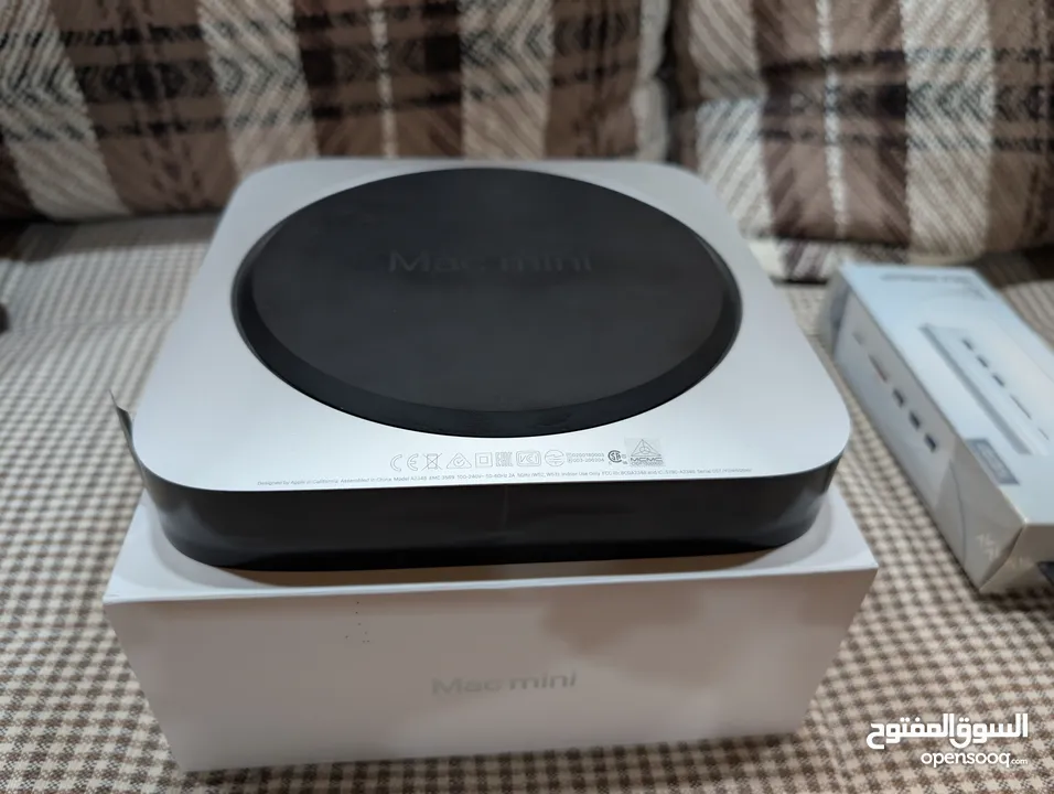 Mac Mini M1 (1TB SSD) with original apple accessories