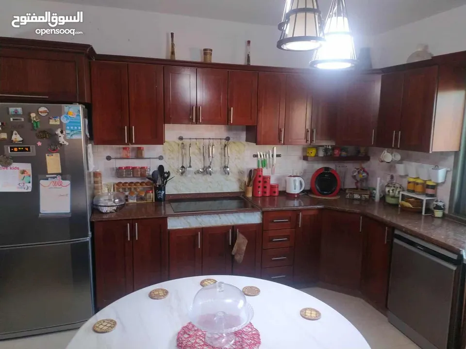 شقه مسكونه للبيع